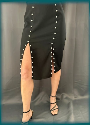 Jupe noire midi élégante à perles 2020s - Taille 40 - Neuf avec étiquette, marque: Missguided, état: Neuf avec étiquette, taille: L / 40 / 12, 10,00 €, 11,20 € Protection acheteurs incluse