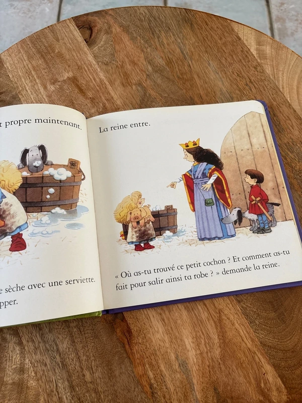 Livre les contes du Château - photo numéro 2