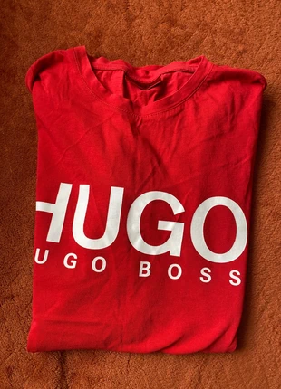 Tee shirt hugo boss, brand: Hugo Boss, condition: Very good, size: S, €24.99, €26.94 includes Buyer Protection