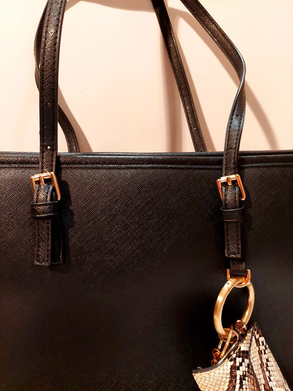 Bolso negro universidad hotsell