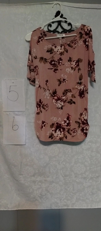 Maternity shirt 3