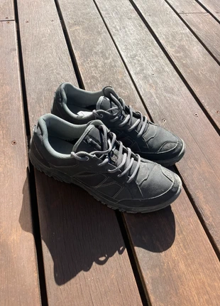 chaussures de randonnées Decathlon / couleur grises / taille 43, brand: Decathlon, condizioni: Ottime, taglia: 43, €10.00, €11.20 include la Protezione acquisti