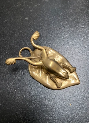 Presse papiers, staat: Heel goed, € 13,00, € 14,35 inclusief Kopersbescherming