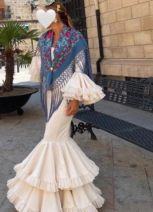 Mantoncillo flamenca - gitana, marque: Flamenca, état: Neuf sans étiquette, 100,00 €, 105,70 € Protection acheteurs incluse
