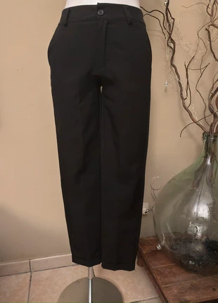 Pantalone dritto tg S, staat: Heel goed, maat: S / 36 / 8, € 10,00, € 11,20 inclusief Kopersbescherming