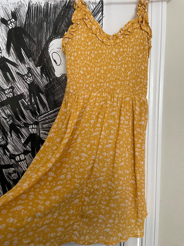 cute yellow lulus summer dress 5