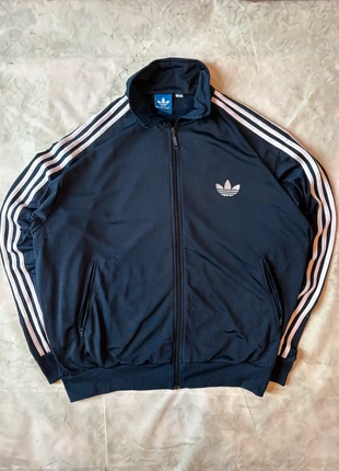 Veste Adidas Originals bleu marine – 3 bandes blanches classique zippée taille 2XL, marca: adidas, estado: Muito bom, tamanho: XXL, €44.00, €46.90 inclui Proteção do Comprador