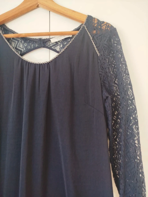 Robe légère bleue marine taille 36 neuve - photo numéro 2