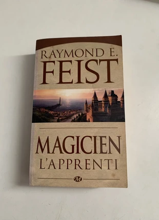 Magicien l’apprenti , feist, état: Très bon état, 4,00 €, 4,90 € Protection acheteurs incluse