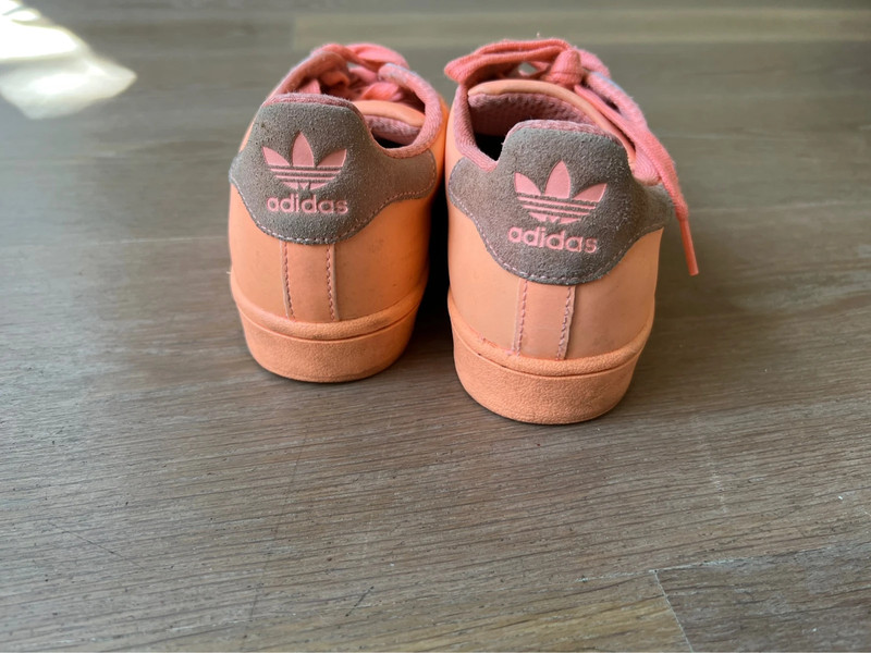Adidas superstar gympen sneakers zalm roze 39,5 -