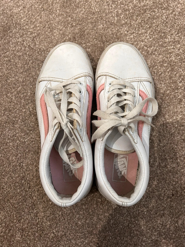 Vans trainers size 3 Vinted