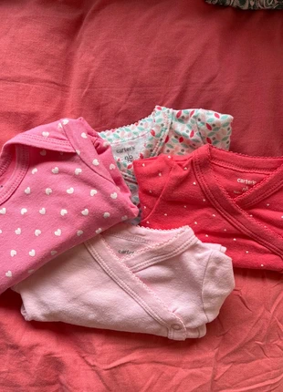 Carter’s overslag rompertjes & Gerber newborn romper, marque: Carter's, état: Très bon état, taille: 1-3 mois / 56 cm, 8,00 €, 9,10 € Protection acheteurs incluse