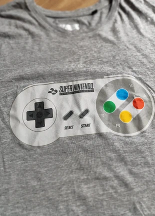 Maglietta super Nintendo, marca: Super Nintendo, estado: Muito bom, tamanho: M, €5.00, €5.95 inclui Proteção do Comprador