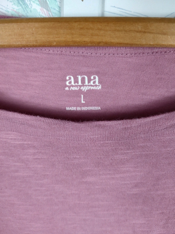 a.n.a A New Approach Blushed Pink Top 4