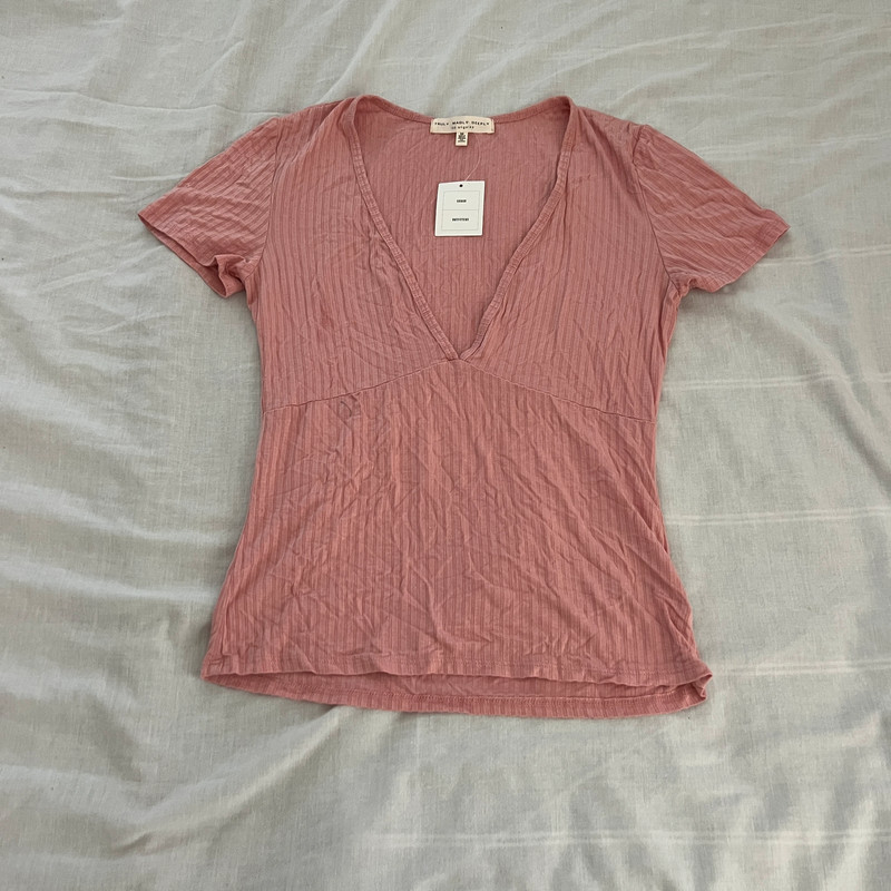 Urban Outfitters ribbed v-neck top 1