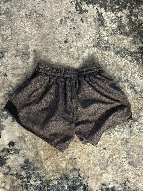 Lululemon grey shorts 4/S 2