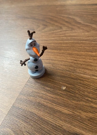 Statuina Olaf, marke: Disney, zustand: Sehr gut, größe: Einheitsgröße, 2,50 €, 3,33 € inklusive Vinted-Käuferschutz