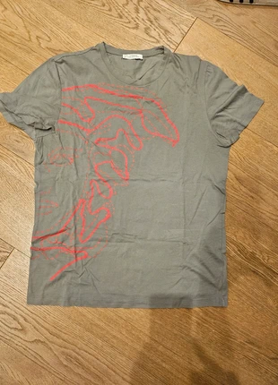 Versace t shirt, merk: Versace, staat: Heel goed, maat: S, € 35,00, € 37,45 inclusief Kopersbescherming