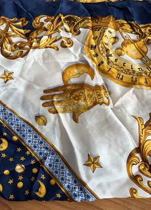 Foulard en satin , brand: Vintage, condition: Very good, €1.00, €1.75 includes Buyer Protection