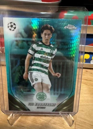 2023-24 TOPPS Chrome UEFA Club Competitions Aqua Prism #87 Yuki Kobayashi Celtic, marke: Topps, zustand: Sehr gut, 2,00 €, 2,80 € inklusive Vinted-Käuferschutz