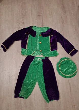 Pietenpakje maat 110-116, condizioni: Buone, taglia: 5 anni / 110 cm, €4.00, €4.90 include la Protezione acquisti