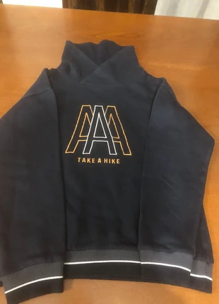 sweat nukutavake, marca: Nukutavake, estado: Novo sem etiquetas, tamanho: 15 anos / 170 cm, €2.00, €2.80 inclui Proteção do Comprador