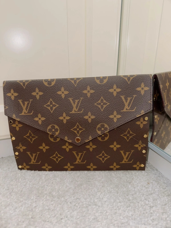 Louis Vuitton Envelope Handbags