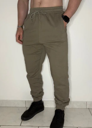 Gymshark Rest Day Essentials Joggers marron - Taille S, marke: Gymshark, zustand: Sehr gut, größe: S, 25,00 €, 26,95 € beinhaltet Vinted-Käuferschutz Pro