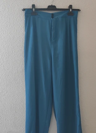 Pantalon ample bleu, zustand: Sehr gut, größe: L / 40 / 12, 3,00 €, 3,85 € inklusive Vinted-Käuferschutz