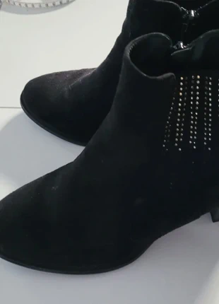 Bottines à talons noires 39, état: Très bon état, taille: 39, 5,00 €, 5,95 € Protection acheteurs incluse