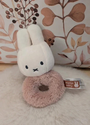 Hochet miffy rose, marque: Miffy, état: Très bon état, taille: 1-3 mois / 56 cm, 3,90 €, 4,80 € Protection acheteurs (Pro) incluse