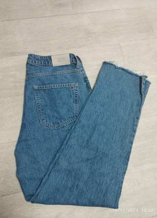 Jean Tommy, brand: Tommy Hilfiger, condizioni: Nuovo senza cartellino, taglia: L / IT 44 / EU 40, €35.00, €37.45 include la Protezione acquisti
