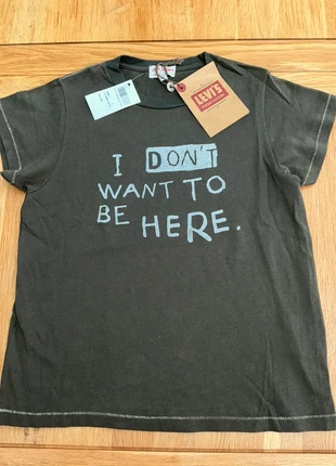 Brand new Levi’s vintage LVC women’s short sleeve khaki grey T-shirt size Small, brand: Levi Strauss & Co., condition: New with tags, size: S / UK 8-10, £30.00, £32.20 includes Buyer Protection