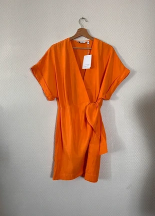 gorgeous orange &Other stories wrap mini dress 38 M, marke: & Other Stories, zustand: Sehr gut, größe: M / 38 / 10, 33,00 €, 35,35 € beinhaltet Vinted-Käuferschutz Pro