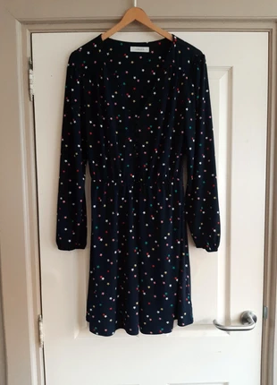 Blauwe jurk met sterren en knoopjes , marque: Oasis, état: Très bon état, taille: M / 38 / 10, 6,99 €, 8,04 € Protection acheteurs incluse