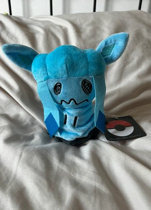 Pokémon Mimigma verkleidet als Glaziola, marke: Pokémon, zustand: Neu, größe: 3 Jahre / 98, 18,00 €, 19,60 € inklusive Vinted-Käuferschutz