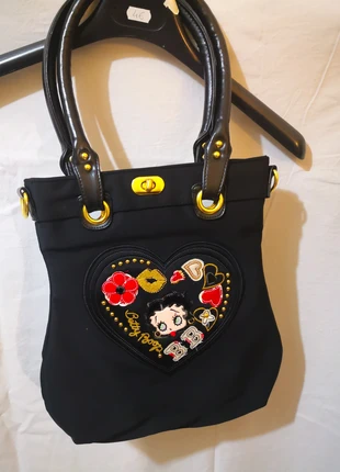 Borsa Betty Boop originale per tutti i giorni con tocco di design, marque: Betty Boop, état: Très bon état, 18,00 €, 19,60 € Protection acheteurs incluse