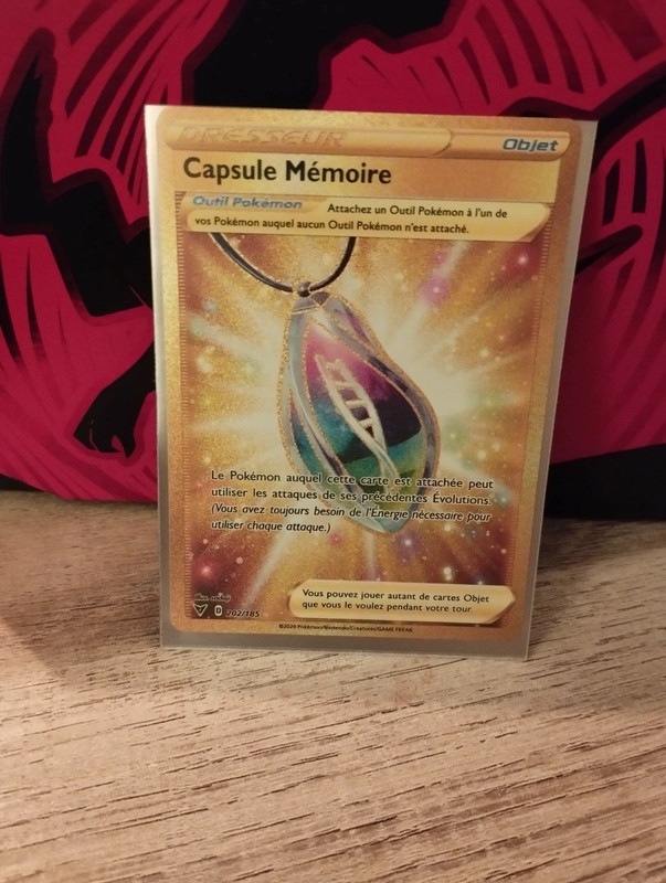 Carte Pokémon Capsule Mémoire 202/185 secrète eb04 Voltage Eclatant neuf