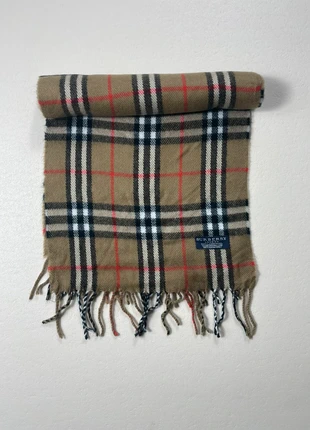 Écharpe Burberry Marron 100% Laine D’agneau, marque: Burberry, état: Très bon état, 42,90 €, 45,75 € Protection acheteurs incluse