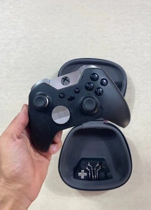 🎮 Manette Xbox Elite Series 1 + Étui + Accessoires, marque: Xbox, état: Bon état, 50,00 €, 53,20 € Protection acheteurs incluse