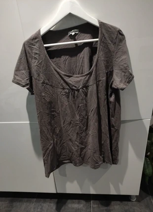 ** haut kaki fashion + 50/52, marke: Fashion, zustand: Sehr gut, größe: 5XL / 50 / 22, 2,50 €, 3,33 € inklusive Vinted-Käuferschutz