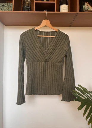 Khaki Langarm-Top mit Flatterärmeln, marke: Vintage Dressing, zustand: Sehr gut, größe: S / 36 / 8, 8,00 €, 9,10 € inklusive Vinted-Käuferschutz