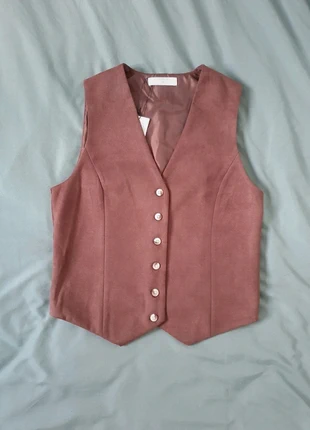Gilet marron, marke: Primark, zustand: Neu, mit Etikett, größe: XS / 34 / 6, 8,00 €, 9,10 € inklusive Vinted-Käuferschutz