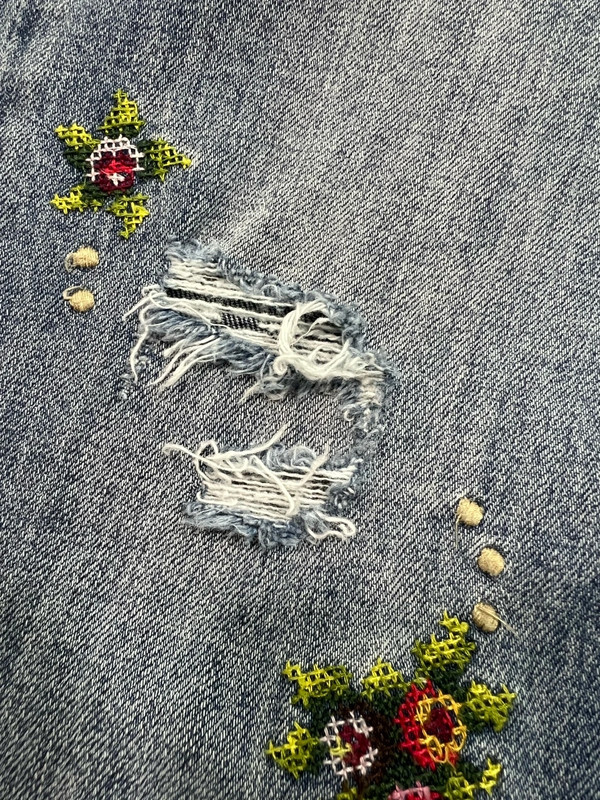 Lucky Brand Floral Embroidered Jeans 5