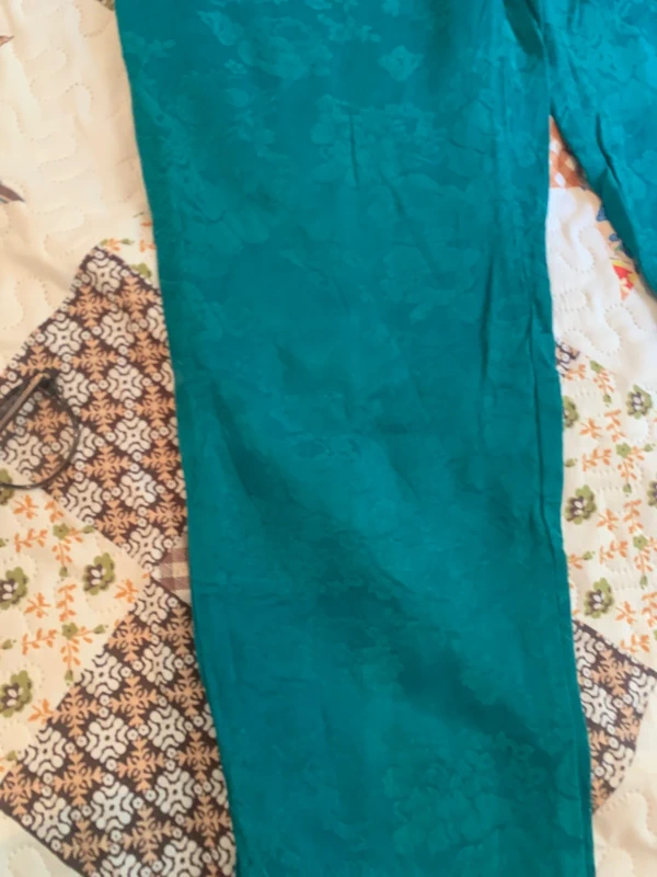 pantalon vert Naf naf - photo numéro 3