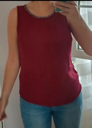 Blusa o Camiseta fluida, marca: Stradivarius, estado: Muy bueno, tamaño: M / 38 / 10, 8,90 €, 10,05 € Protección al comprador incluida