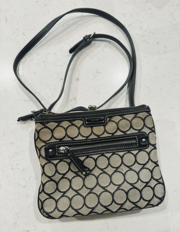 crossbody purse 1