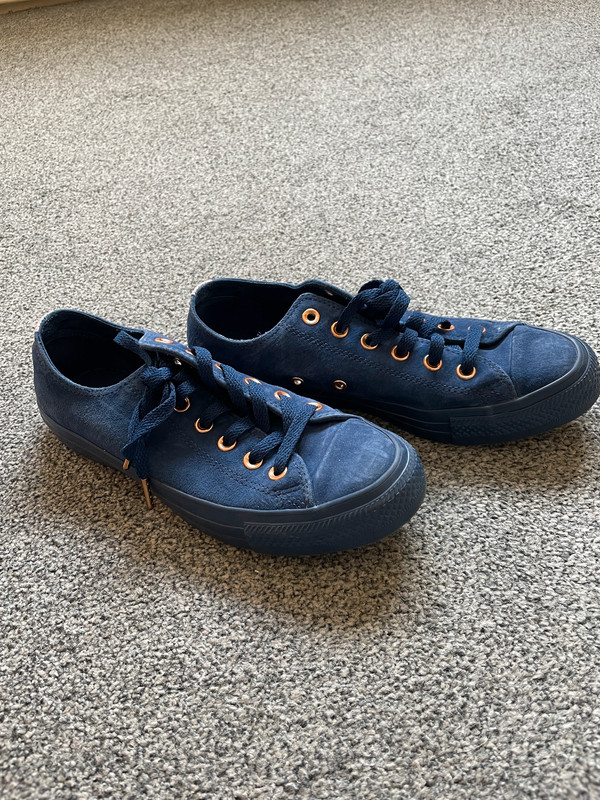 Navy suede Converse UK 5.5 EUR 38
