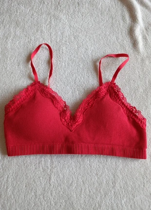 Brassière rouge, brand: H&M, condition: New without tags, size: XS, €4.00, €4.90 includes Buyer Protection