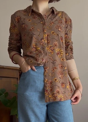 Chemise oversize marron, jaune, orange et rouge à fleurs et motifs pied de poule Damart, marque: Damart, état: Très bon état, taille: L / 40 / 12, 20,00 €, 21,70 € Protection acheteurs incluse